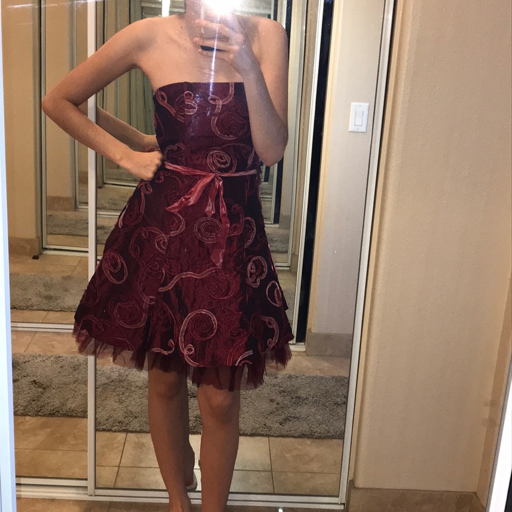 Strapless Deep Red Dress - Picture 7 of 8